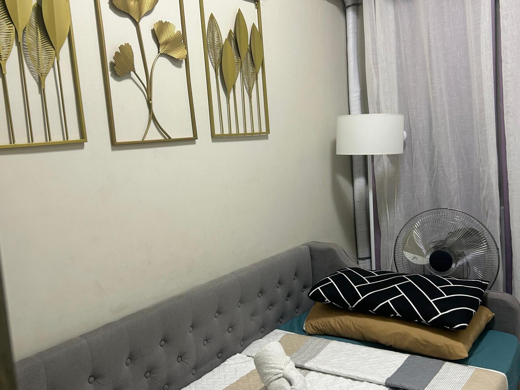 2Br Coast Residences 마닐라 외부 사진