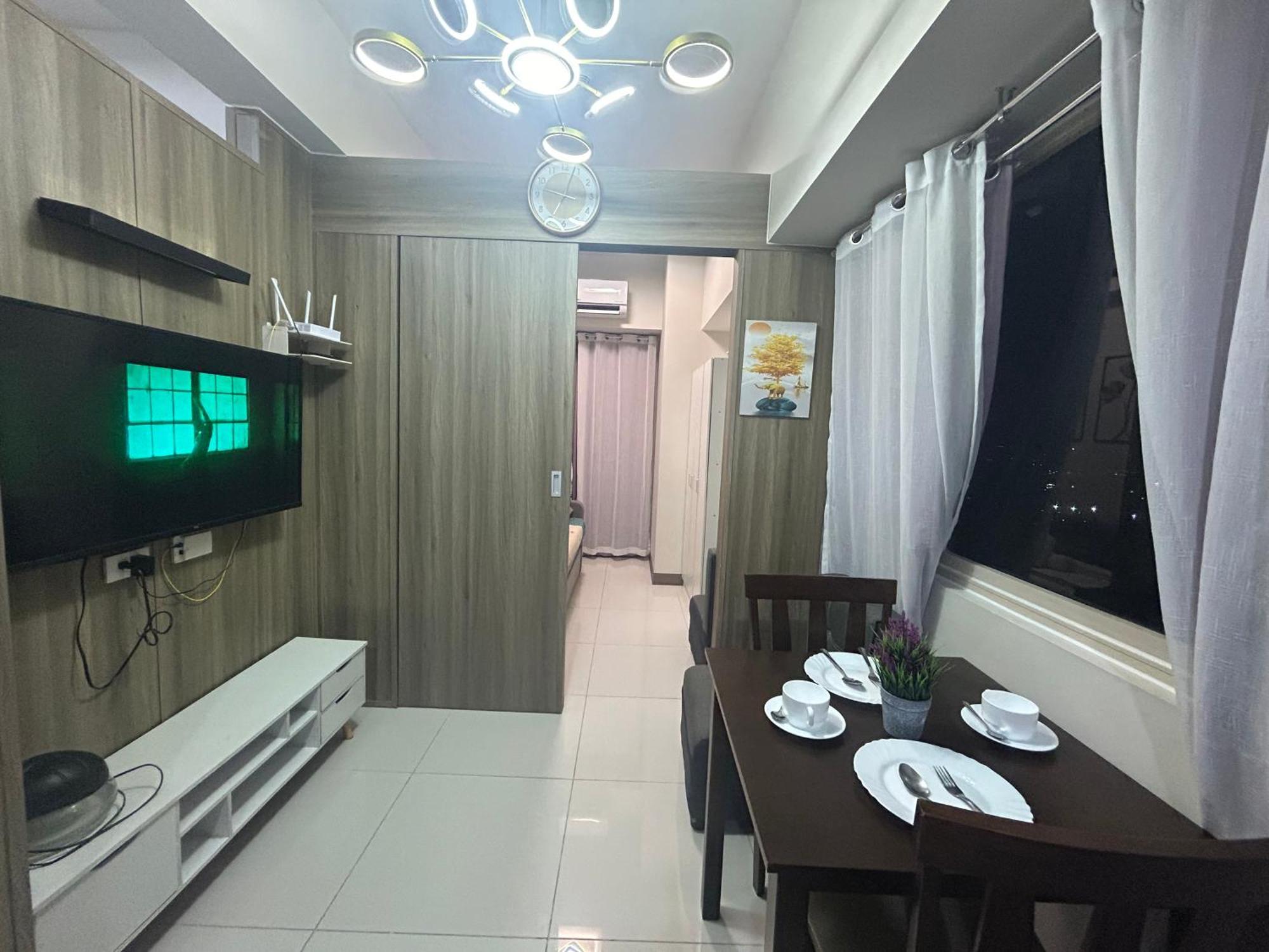 2Br Coast Residences 마닐라 외부 사진