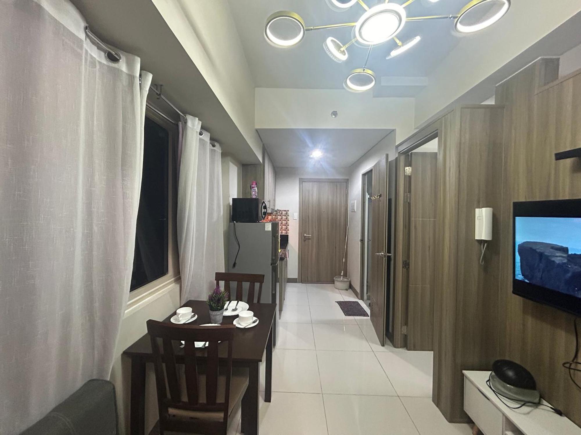 2Br Coast Residences 마닐라 외부 사진